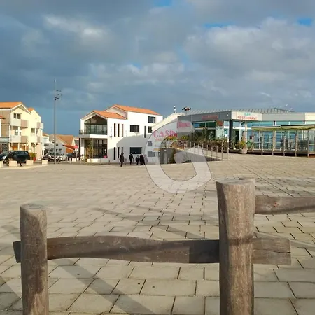 Dom wakacyjny Maison Spacieuse A Sur Mer, 10 Pers, Proche Plage, Parking, Terrasse, Equipements Complets - Fr-1-357-320